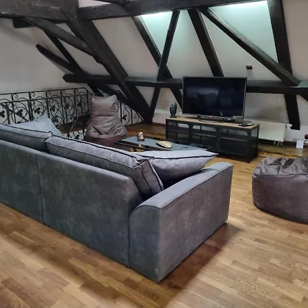 Galerie Lucia 5 -loft * Plzen